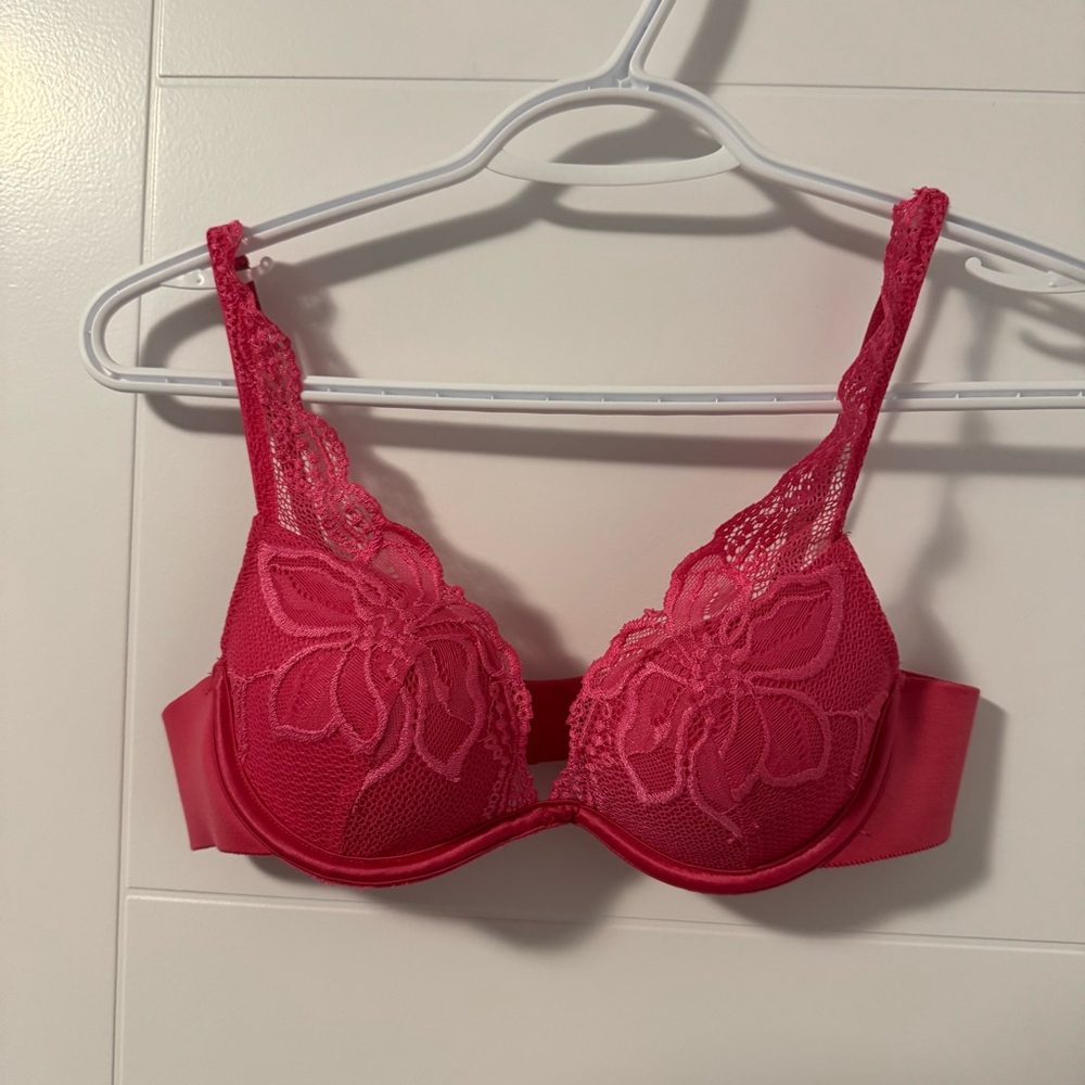 La Senza Hot Pink Lace Pushup Bra, Size 34A